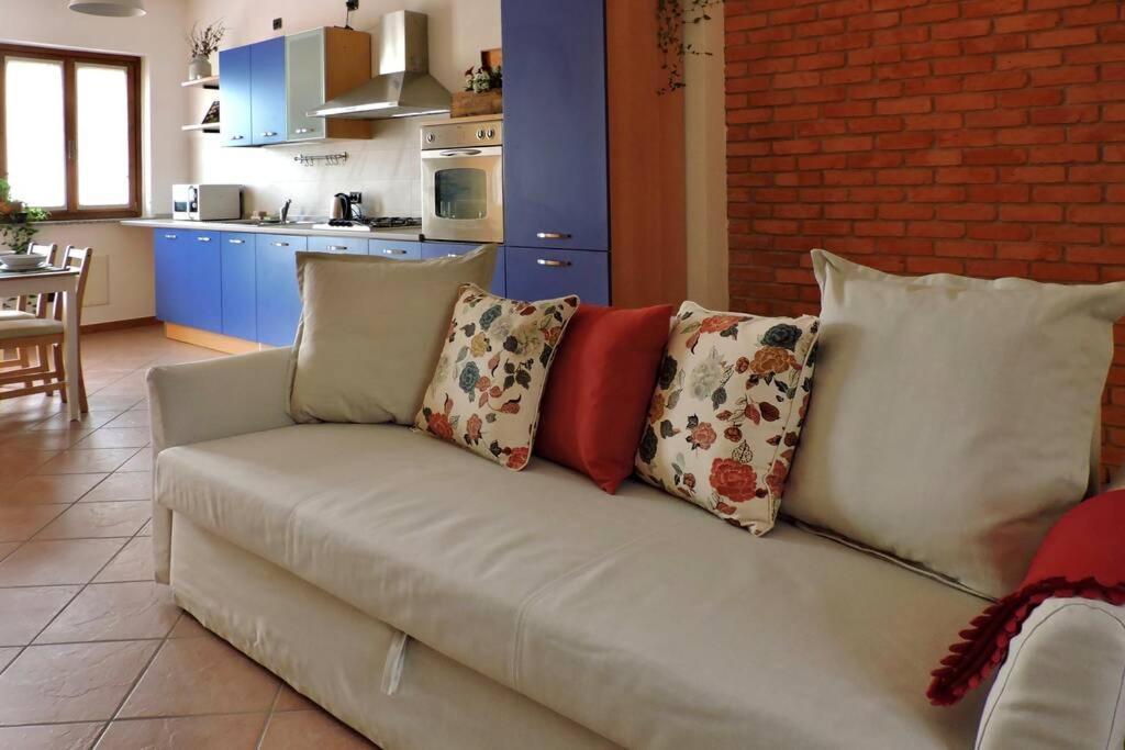 Lozzolo Cascina In Alto Piemonte / Piedmont Countryhouse מראה חיצוני תמונה